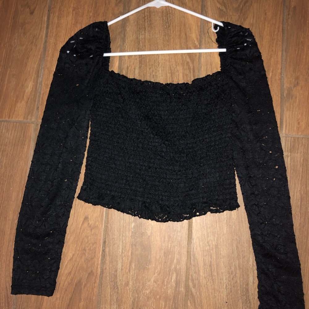 Never worn Ashe medium black top